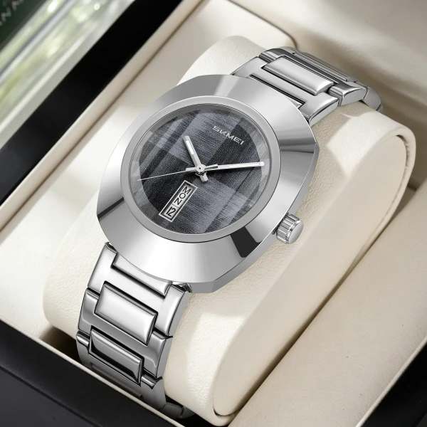 Skmei 9410 Luxury Waterproof Men's Watch - Silver & Black